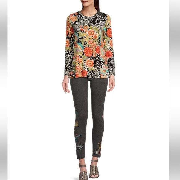 Johnny Was The Janie Favorite Long Sleeve Crew Neck SwingTee - Picture 1 of 10